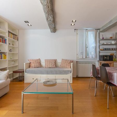 Pleasant Central Apartment With Garden Bolonha Exterior foto