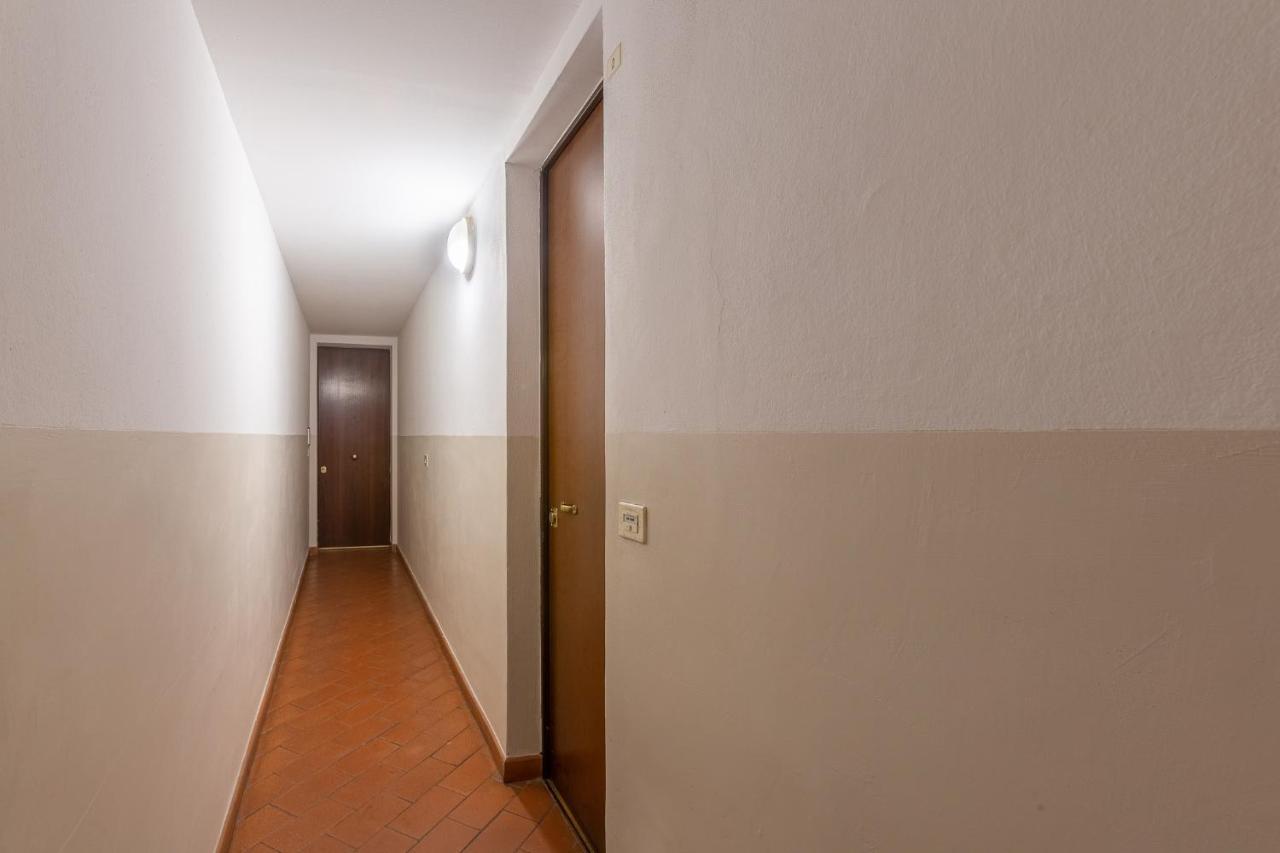 Pleasant Central Apartment With Garden Bolonha Exterior foto